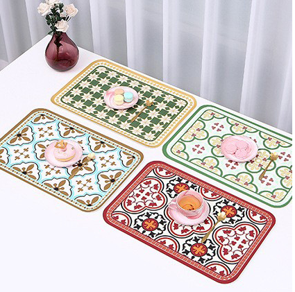 Customized table mats