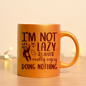 Customized mugs with lettering
